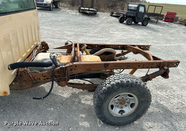 image for item NL9088 1998 Chevrolet 2500  pickup truck cab and chassis