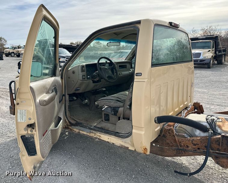 image for item NL9088 1998 Chevrolet 2500  pickup truck cab and chassis