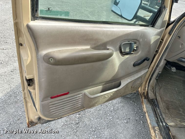 image for item NL9088 1998 Chevrolet 2500  pickup truck cab and chassis