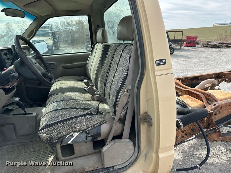 image for item NL9088 1998 Chevrolet 2500  pickup truck cab and chassis