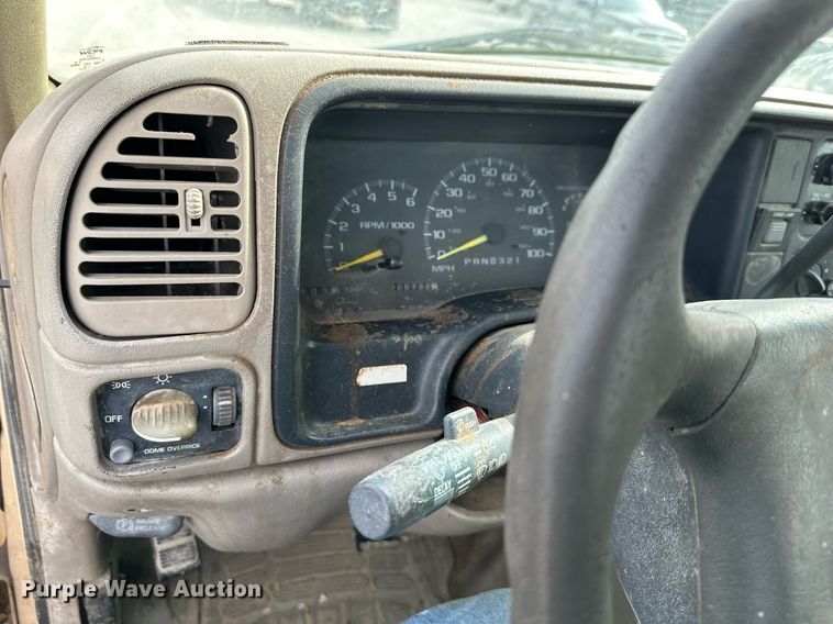 image for item NL9088 1998 Chevrolet 2500  pickup truck cab and chassis