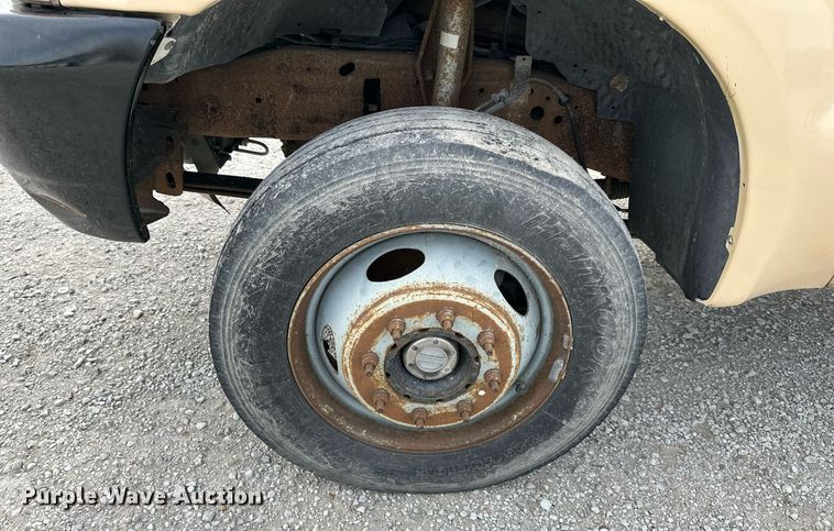 image for item NL9089 2003 Ford F450 Super Duty XL  dump flatbed truck