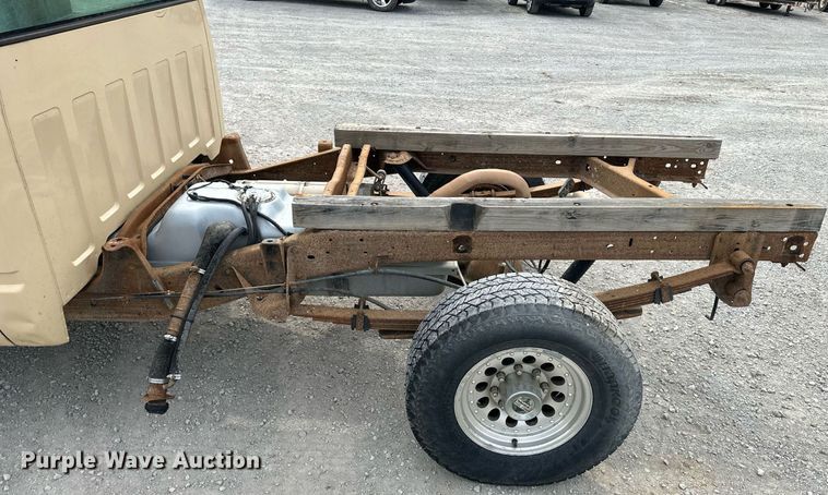 image for item NL9090 1998 Chevrolet 2500  pickup truck cab and chassis