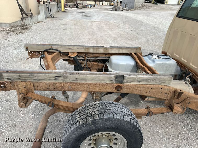 image for item NL9090 1998 Chevrolet 2500  pickup truck cab and chassis