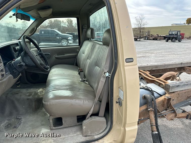 image for item NL9090 1998 Chevrolet 2500  pickup truck cab and chassis