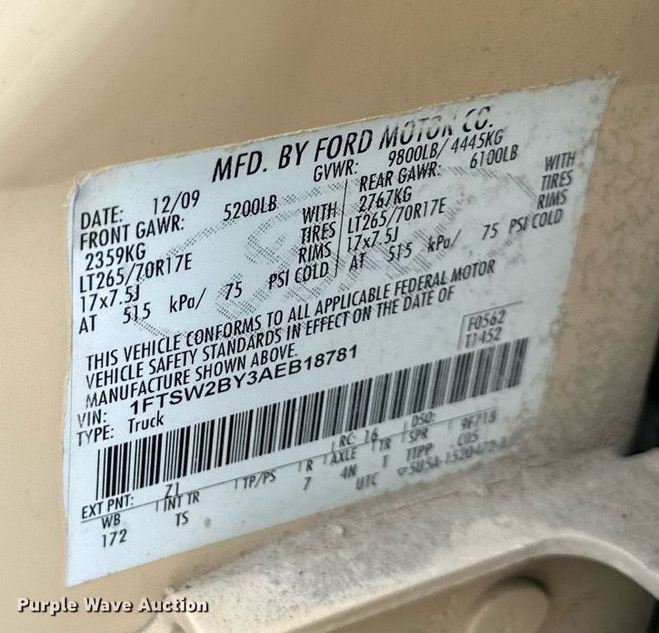 image for item NL9091 2010 Ford F250 Super Duty XL  Crew Cab utility bed pickup truck