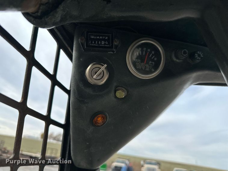 image for item NL9092 1988 Bobcat 743  skid steer loader