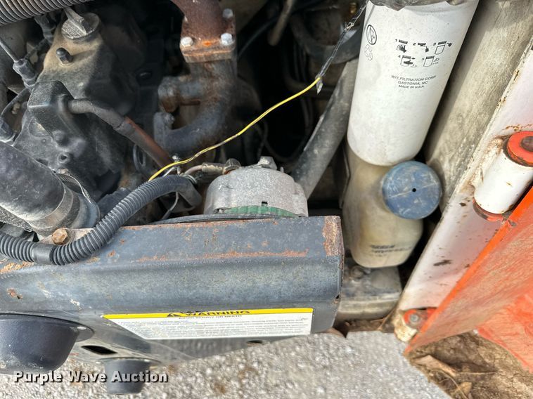 image for item NL9092 1988 Bobcat 743  skid steer loader