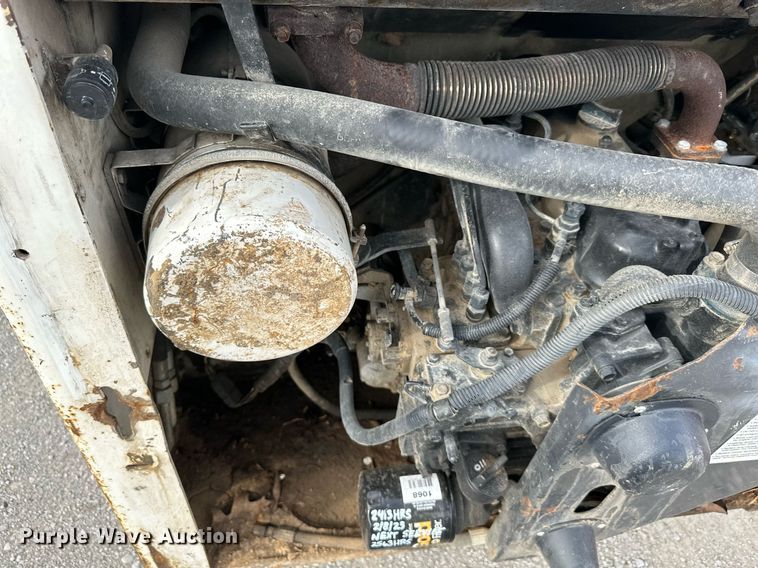 image for item NL9092 1988 Bobcat 743  skid steer loader