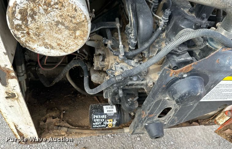 image for item NL9092 1988 Bobcat 743  skid steer loader