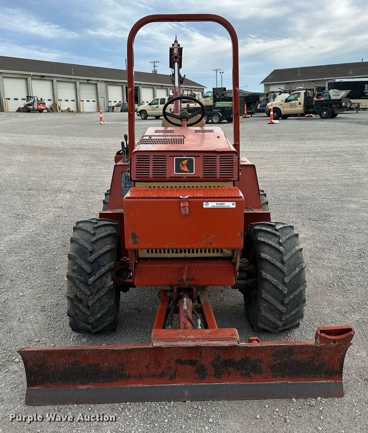 image for item NL9093 1997 Ditch Witch 3700DD  trencher