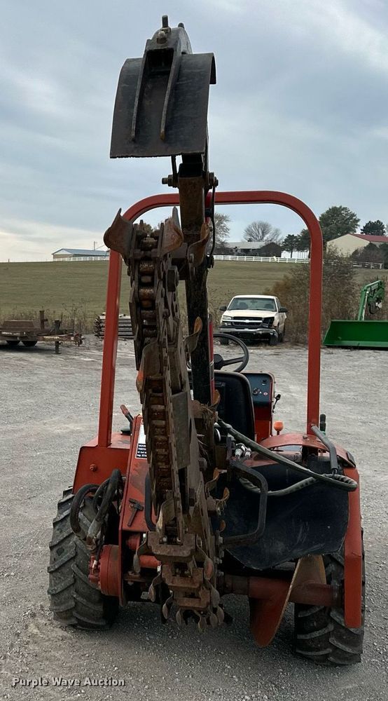 image for item NL9093 1997 Ditch Witch 3700DD  trencher