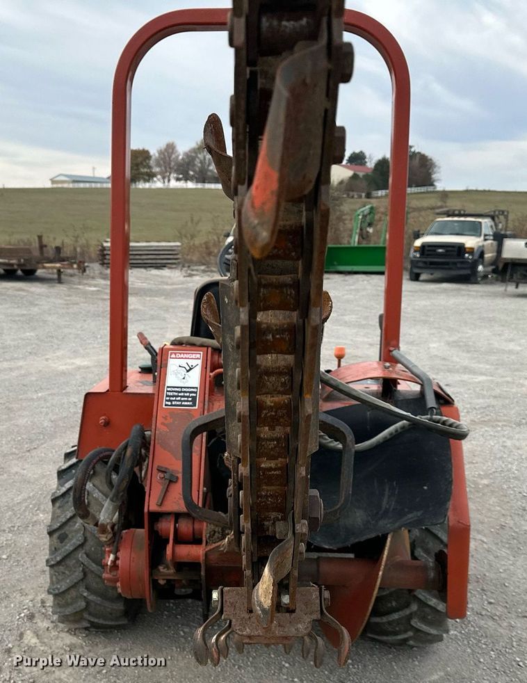 image for item NL9093 1997 Ditch Witch 3700DD  trencher