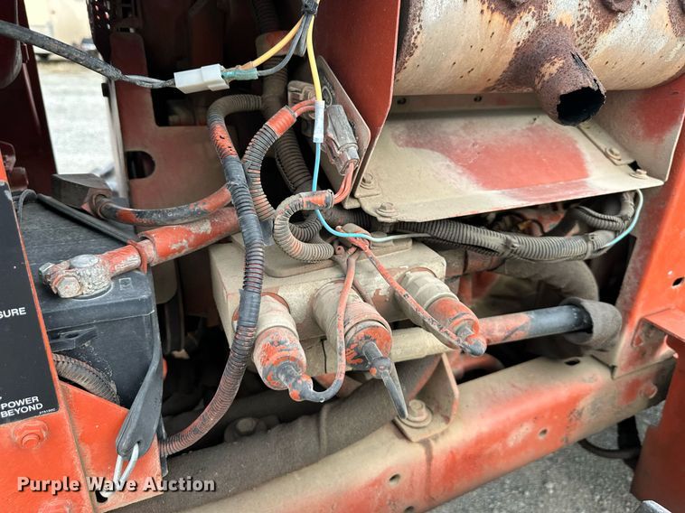 image for item NL9093 1997 Ditch Witch 3700DD  trencher