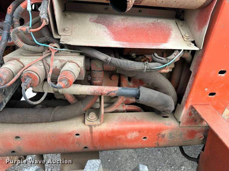 image for item NL9093 1997 Ditch Witch 3700DD  trencher