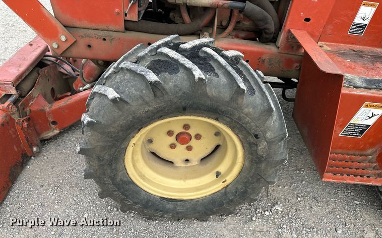 image for item NL9093 1997 Ditch Witch 3700DD  trencher