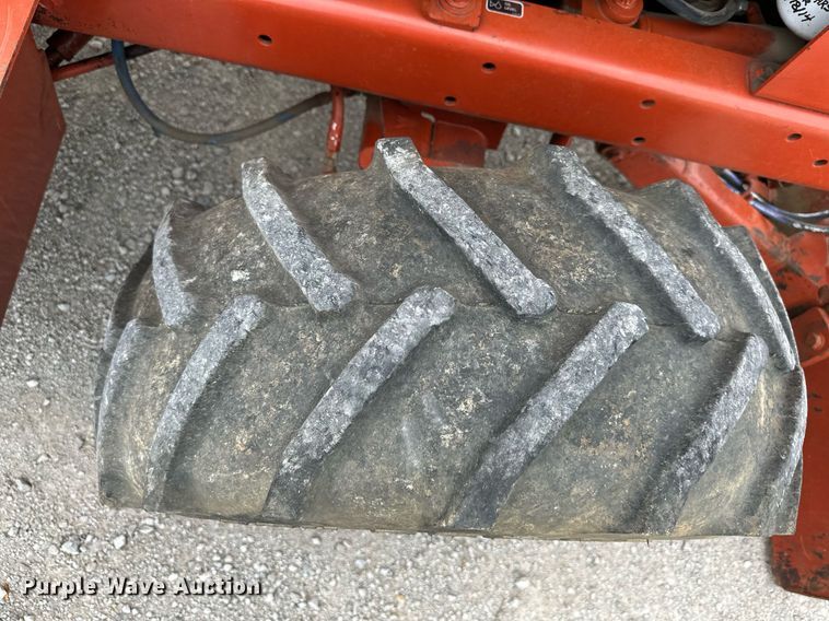 image for item NL9093 1997 Ditch Witch 3700DD  trencher