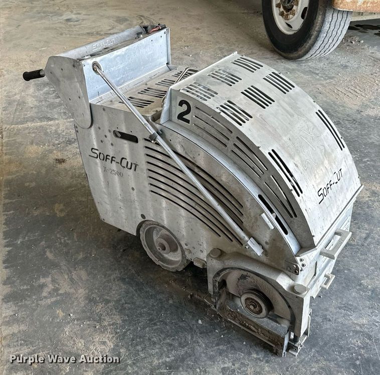 image for item NL9100 2004 Soff-Cut X-2500  concrete saw