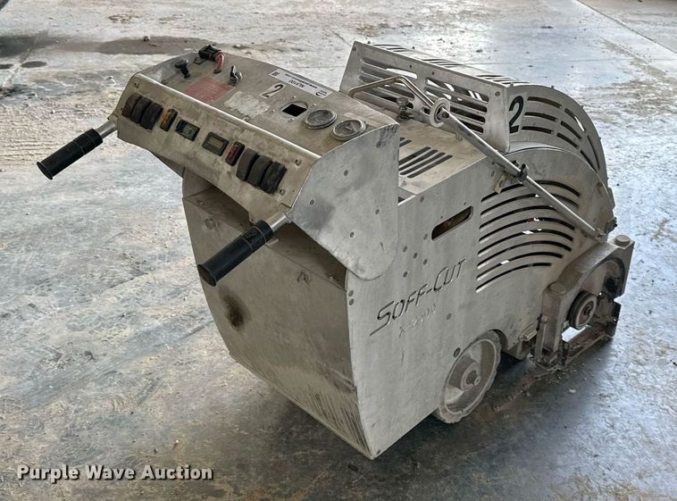 image for item NL9100 2004 Soff-Cut X-2500  concrete saw