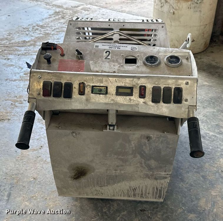 image for item NL9100 2004 Soff-Cut X-2500  concrete saw