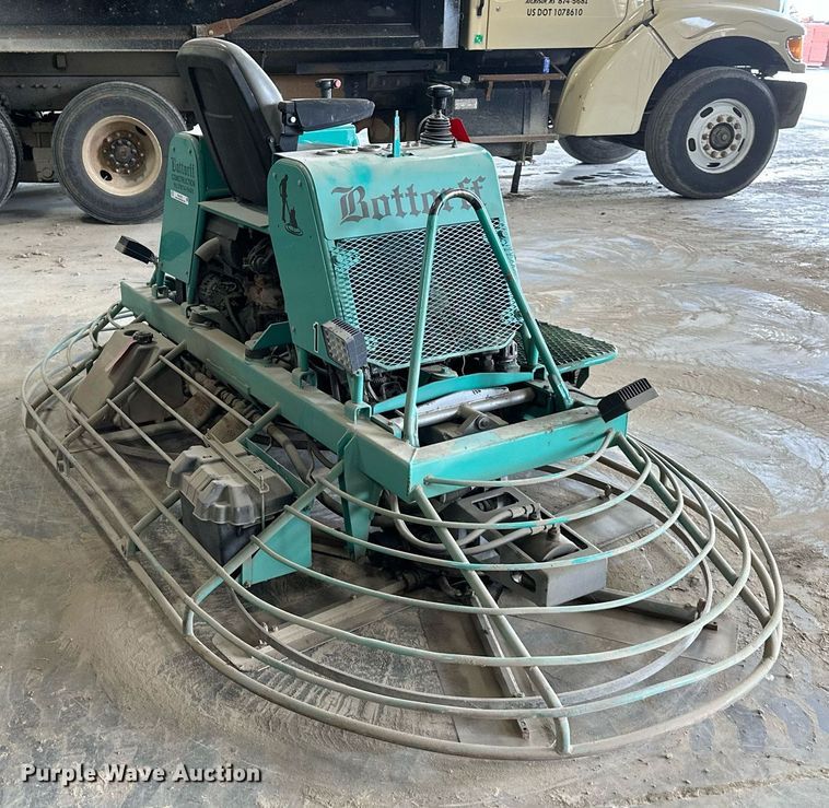 image for item NL9102 Whiteman  power trowel