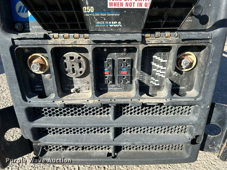 image for item NL9136 Miller Bobcat 250 welder/generator