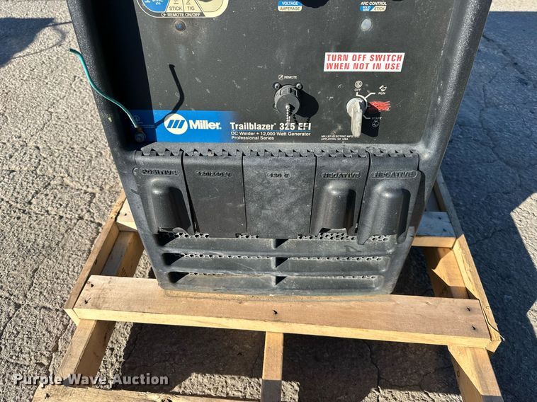 image for item NL9144 Miller Trailblazer 325 EFI welder/generator
