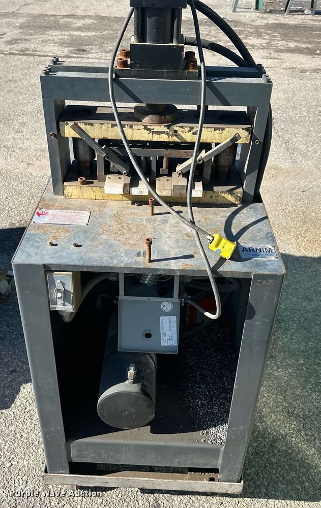 image for item NL9148 (3) presses