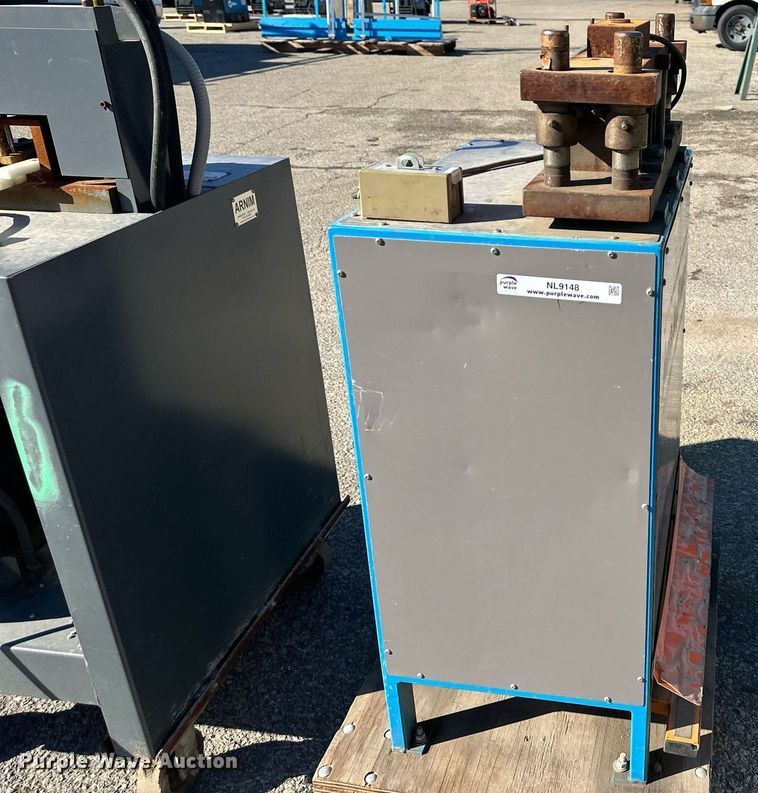 image for item NL9148 (3) presses