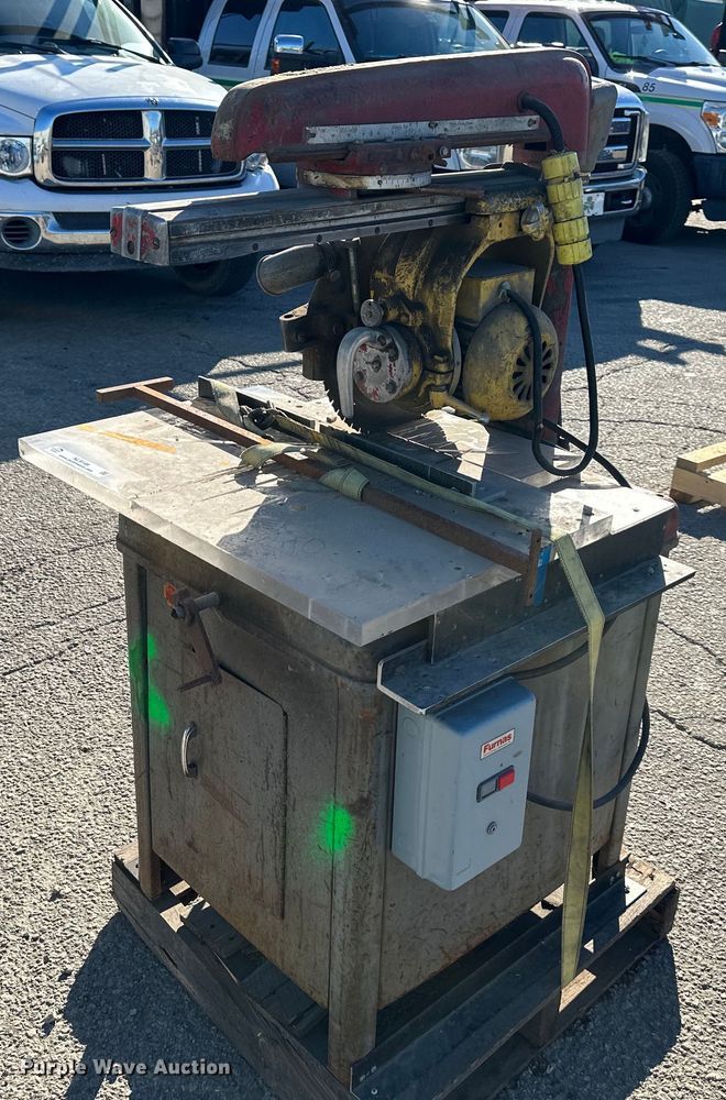 image for item NL9149 Delta Multiplex 40-B saw