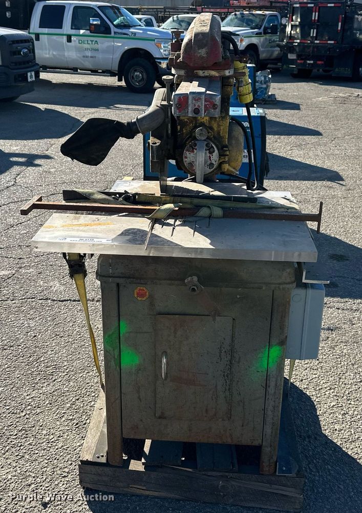 image for item NL9149 Delta Multiplex 40-B saw