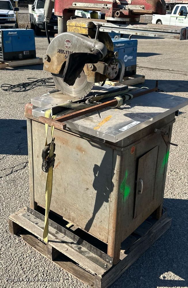 image for item NL9149 Delta Multiplex 40-B saw