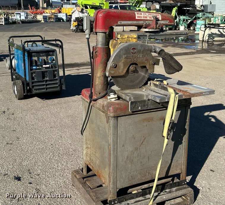 image for item NL9149 Delta Multiplex 40-B saw