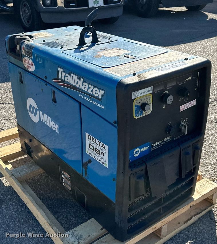 image for item NL9155 Miller Trailblazer 325 EFI welder/generator