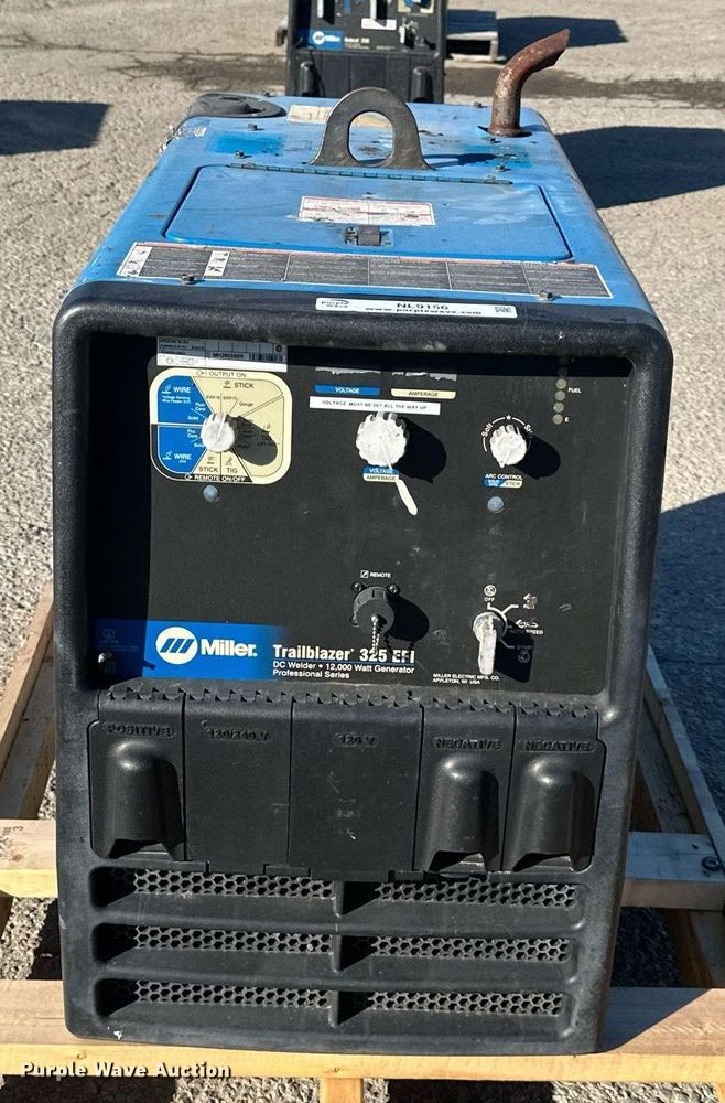 image for item NL9156 Miller Trailblazer 325 EFI  welder/generator