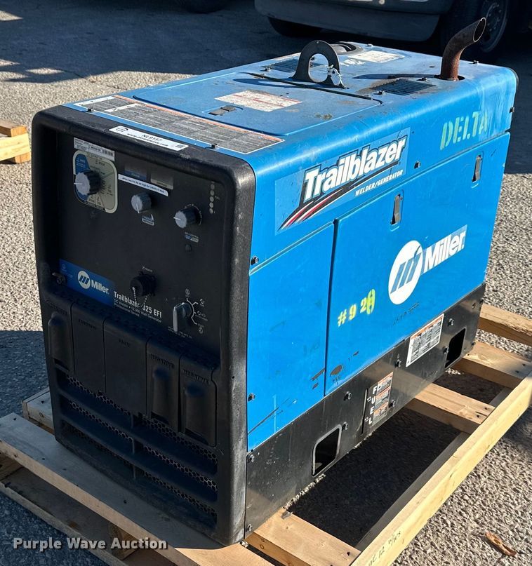 image for item NL9157 Miller Trailblazer 325 EFI welder/generator