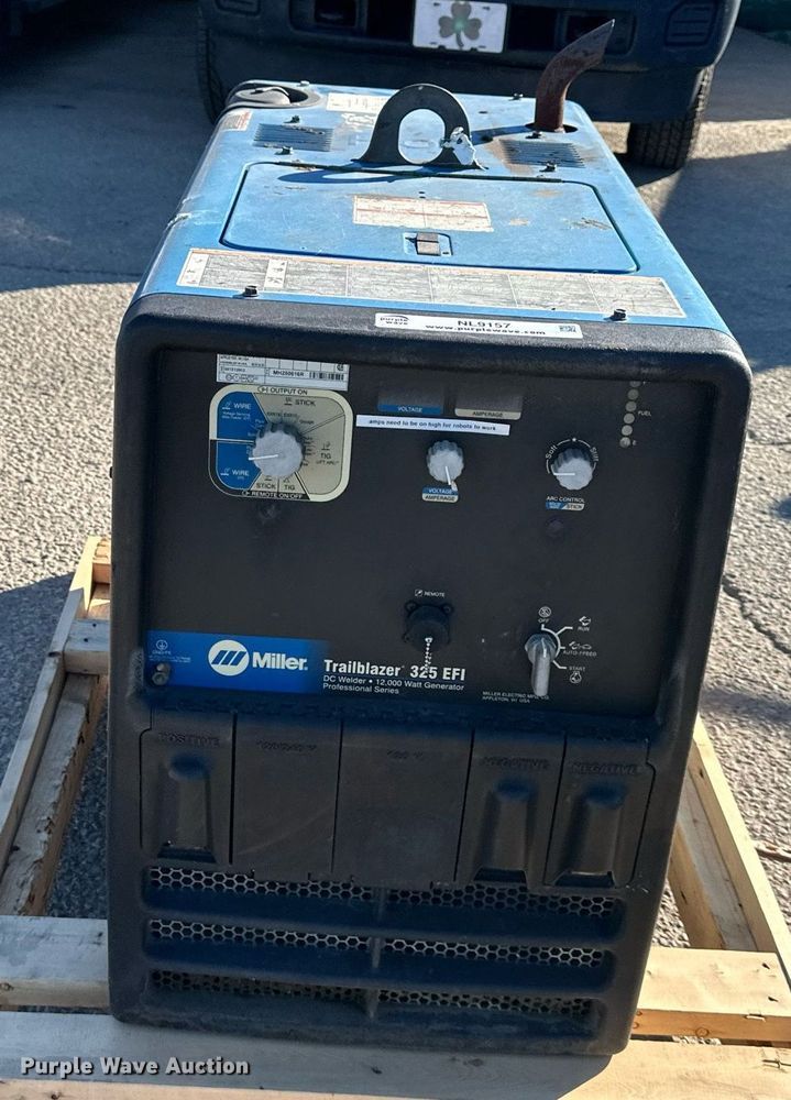 image for item NL9157 Miller Trailblazer 325 EFI welder/generator
