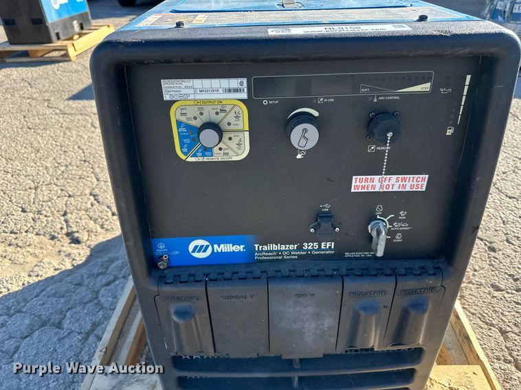 image for item NL9158 Miller Trailblazer 325 EFI welder/generator