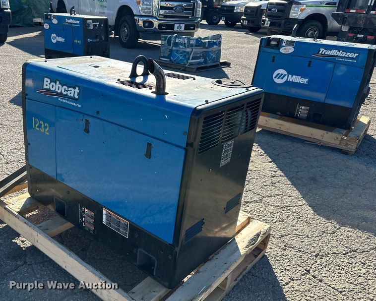 image for item NL9159 Miller  Bobcat 250 welder/generator