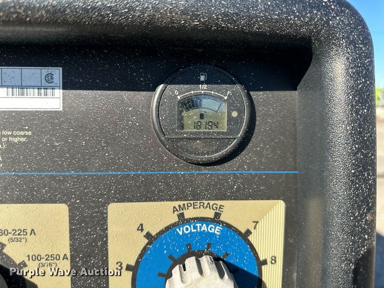 image for item NL9159 Miller  Bobcat 250 welder/generator