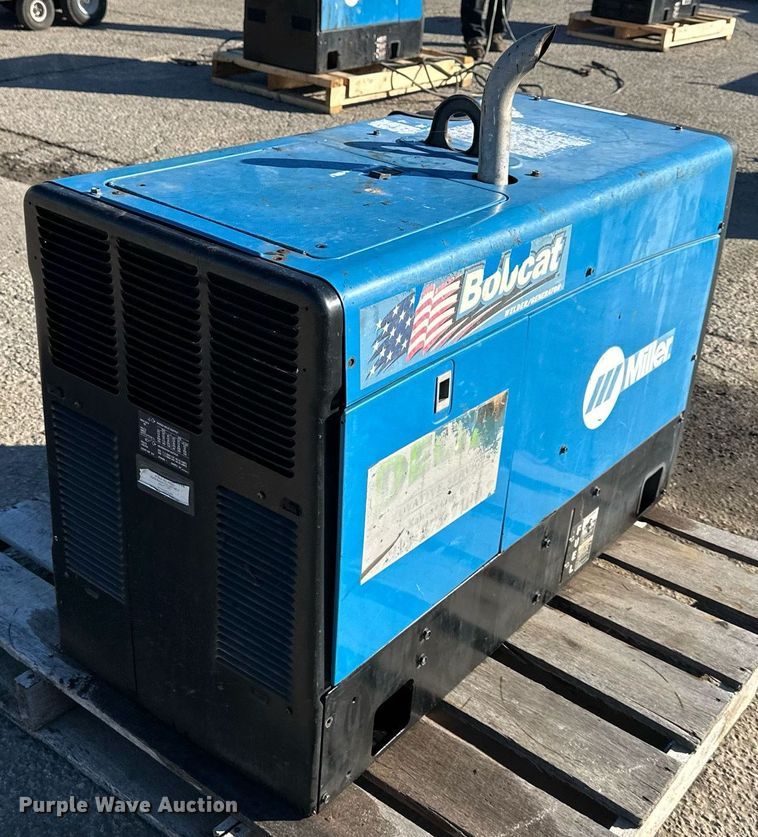 image for item NL9160 Miller Bobcat 225 welder/generator