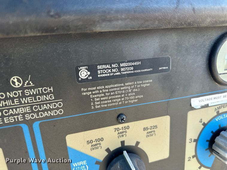 image for item NL9160 Miller Bobcat 225 welder/generator