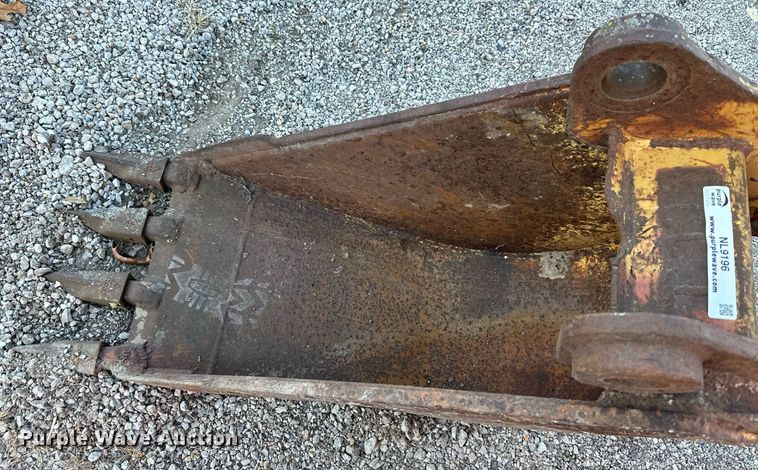image for item NL9196 Backhoe bucket