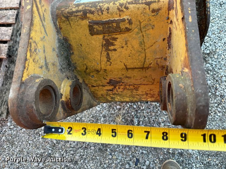 image for item NL9196 Backhoe bucket