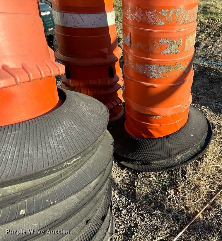 image for item NL9197 Road safety equipment