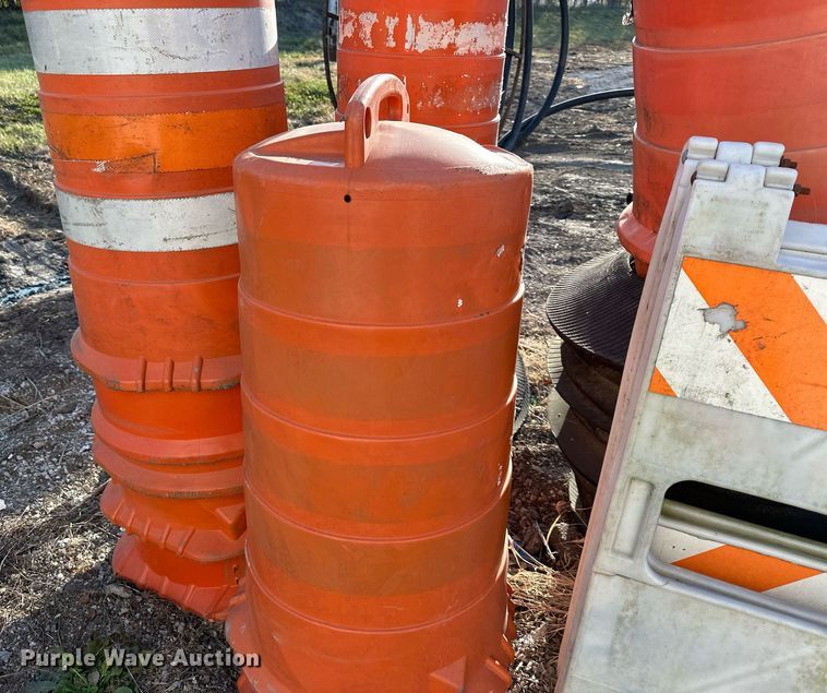 image for item NL9197 Road safety equipment