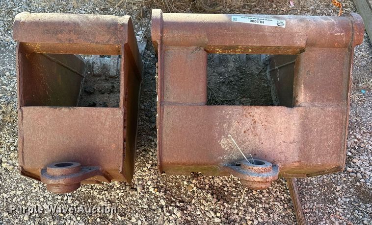 image for item NL9200 (2) Wain Ray backhoe buckets