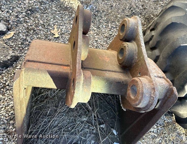 image for item NL9201 (4) backhoe buckets