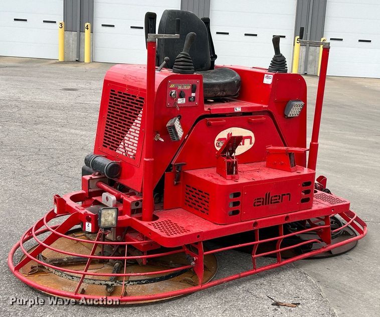 image for item NL9657 2015 Allen MSP470C  riding trowel