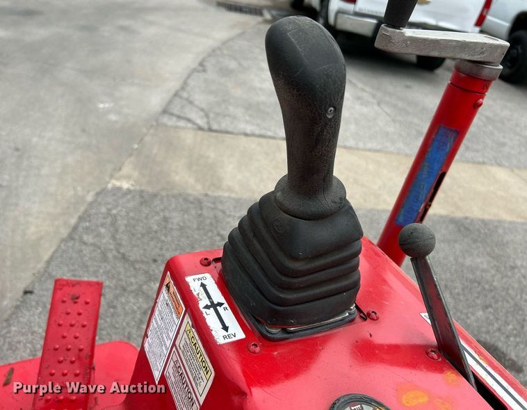 image for item NL9657 2015 Allen MSP470C  riding trowel